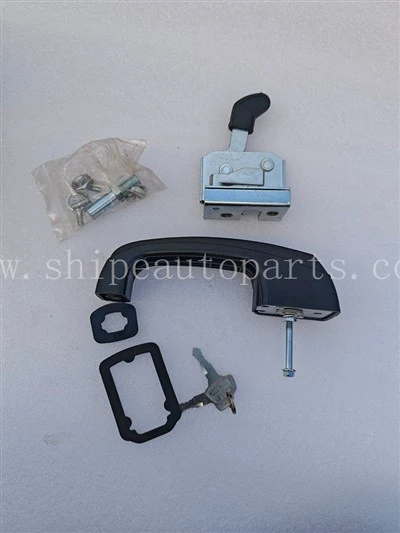 Left Door Lock Assembly 252910833 DS502A-7 For Wheel Loader Cabin Spare Parts